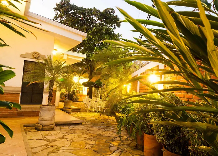Hotel El Almendro